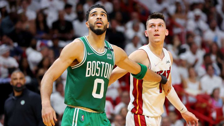 Miami Heat da el primer golpe en la Conferencia del Este, vencen a Boston