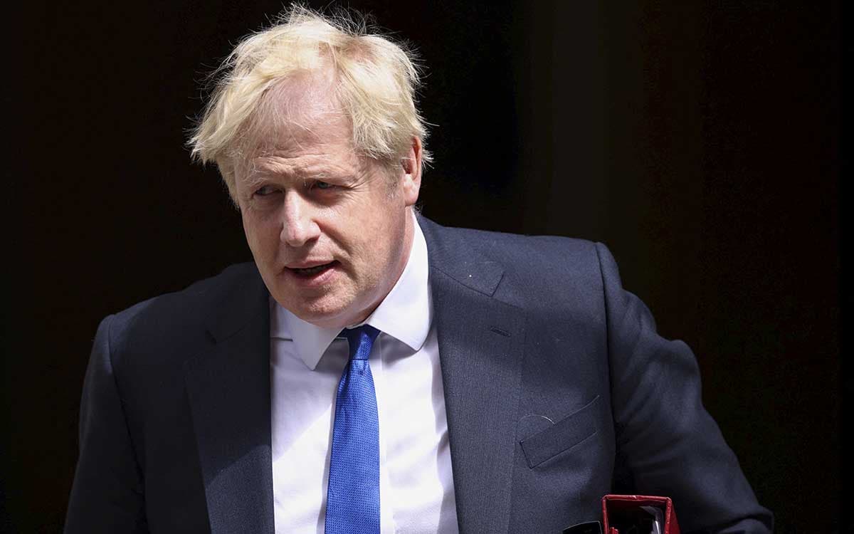 Boris Johnson se queda solo: Presenta su renuncia