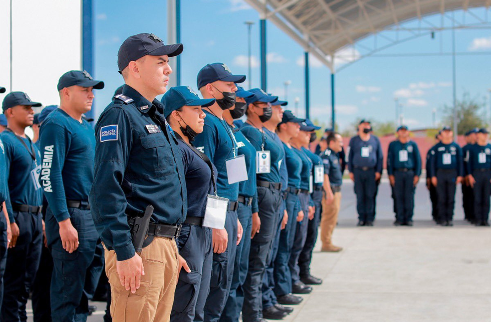 300 nuevos policías municipales se integrarán para proteger Ciudad Juárez