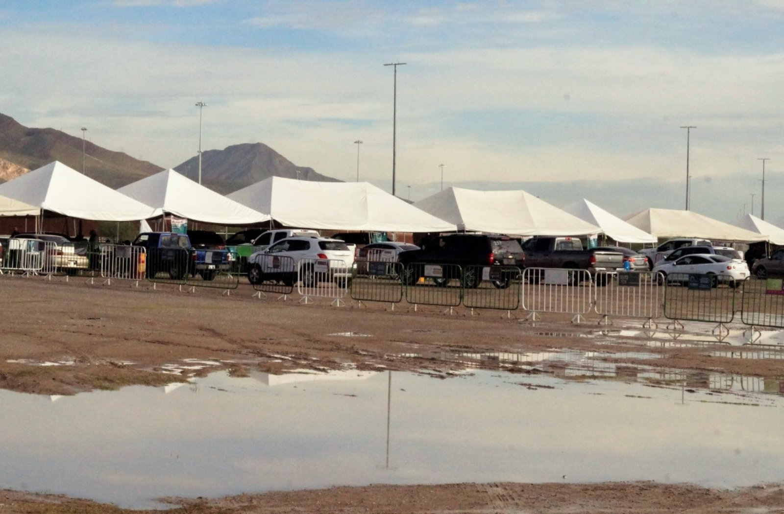 Suspenden regularización de autos ‘chocolate’ en Ciudad Juárez por mal tiempo