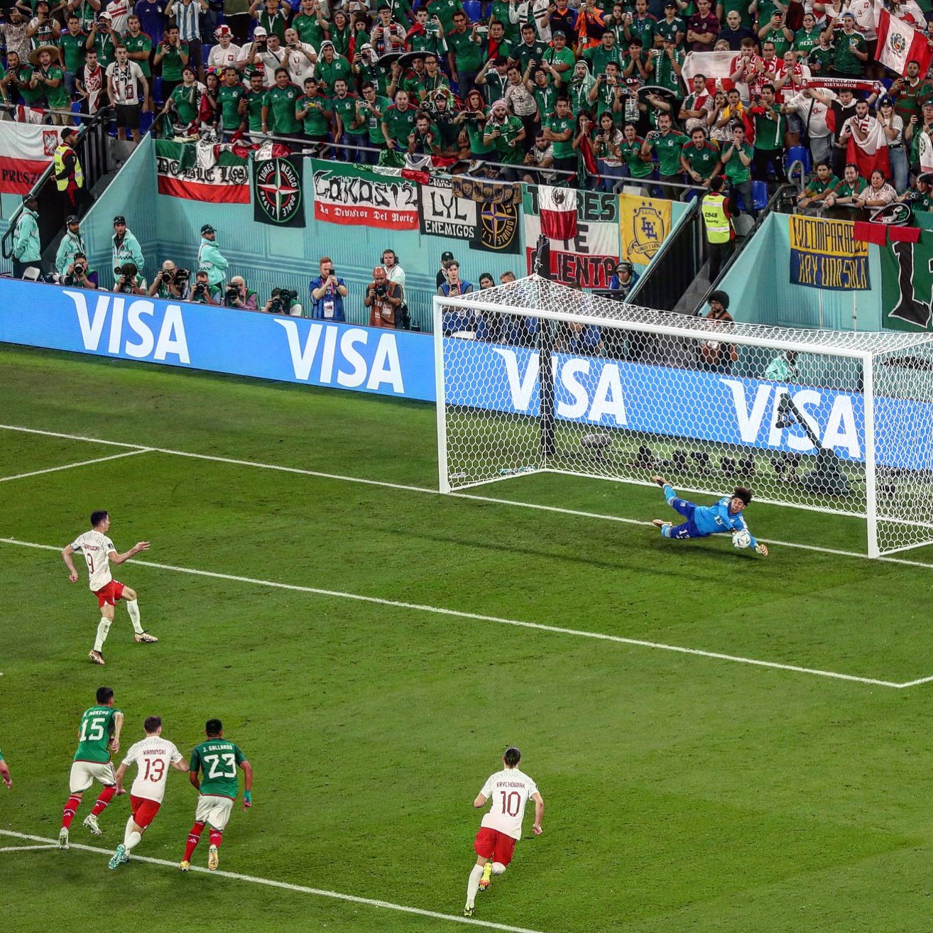 México empata con Polonia 0-0 