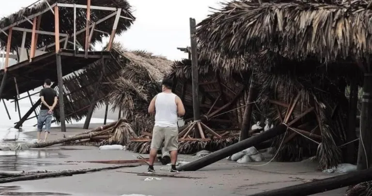 Las aseguradoras ya evalúan los daños del huracán “Otis” en Acapulco, dice la AMIS