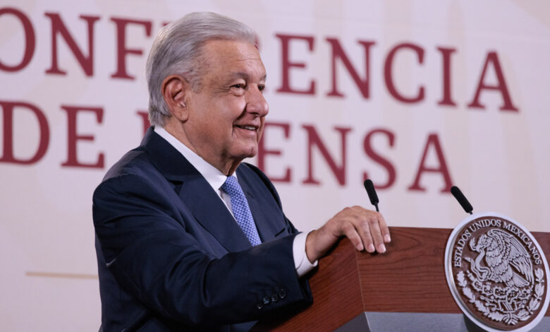 Hoy inicia entrega de pensiones y becas en Guerrero: AMLO; lanzan plan de seguridad