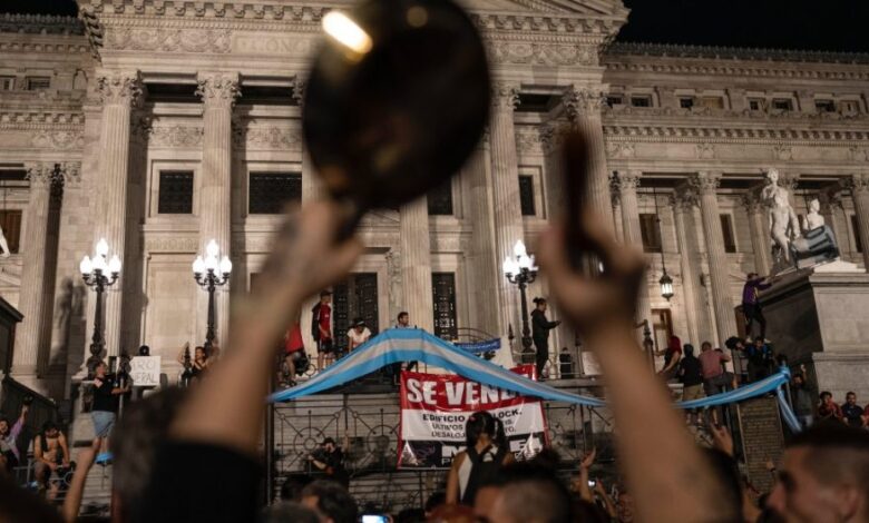 La principal central sindical de Argentina convoca para enero a la primera huelga general contra Milei