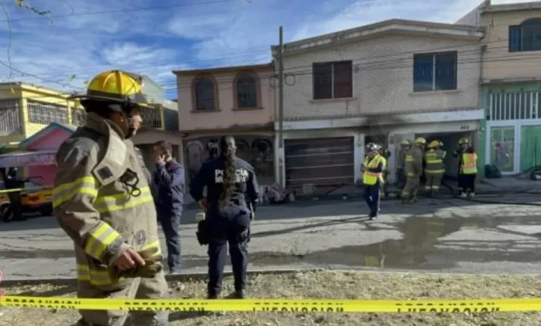 Incendio en negocio de pirotecnia deja un muerto y una persona intoxicada en Coahuila