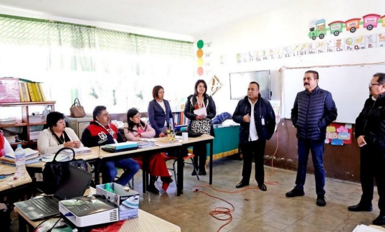 Reanudan clases este lunes en Texcaltitlán un mes después del enfrentamiento que dejó 11 personas muertas