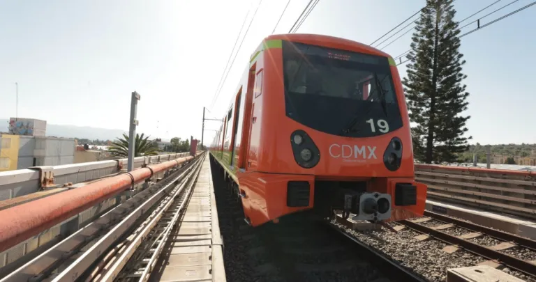 Línea 12 del Metro quedará lista el martes con la apertura de las últimas estaciones