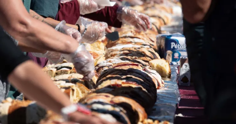 Más de 40 mil personas asistieron a los festejos de Día de Reyes en el Zócalo: Batres