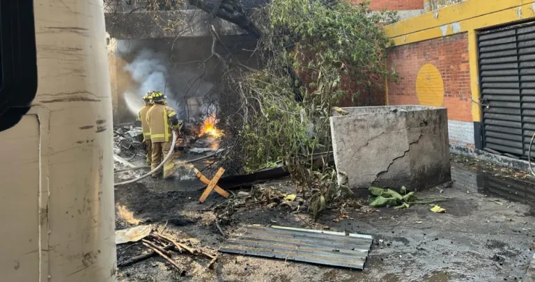 Un helicóptero se desploma en la Alcaldía Coyoacán; la SSC confirma 3 muertos
