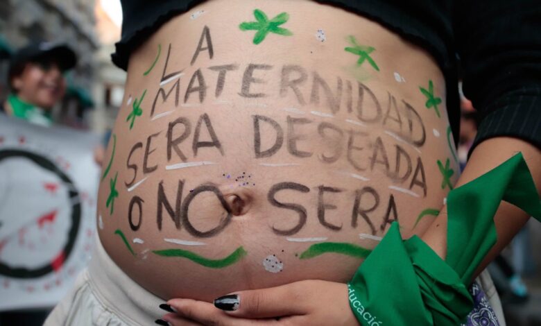 Chihuahua se suma al aborto legal en México; PFJ ordena dar servicios seguros