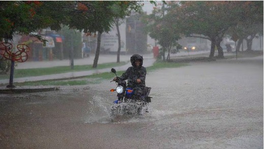 Nuevo León queda sumergido por ‘Alberto’: Tormenta tropical deja tres niños muertos