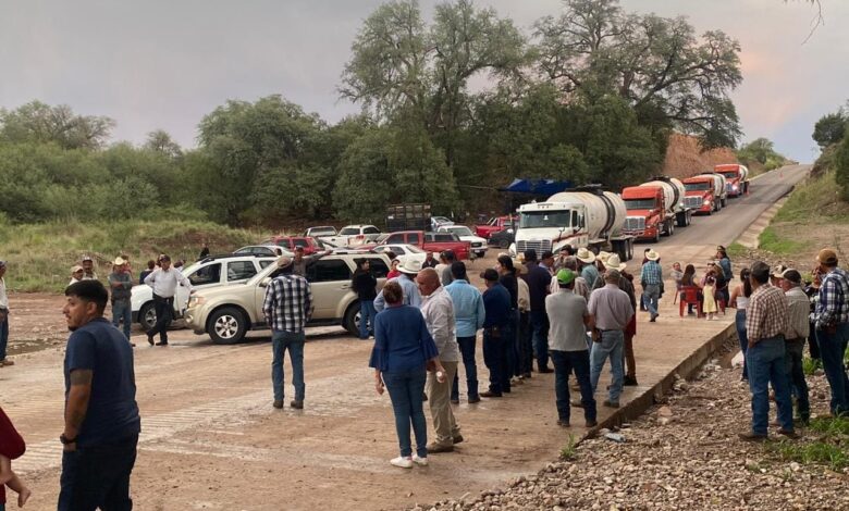 Pobladores de Bacoachi, en Sonora, acusan a Grupo México por el saqueo de su agua