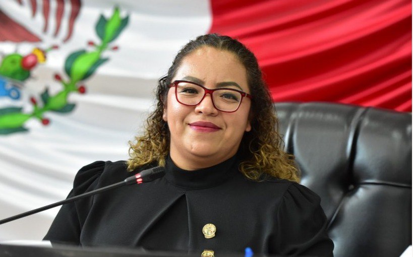 La diputada Guzmán Argueta impulsa licencias de conducir permanentes en Chihuahua