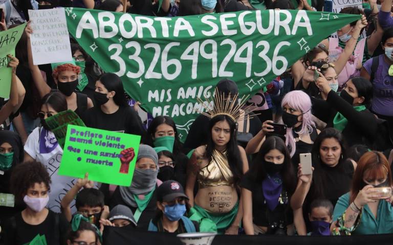 El Congreso de Jalisco aprobó la despenalización del aborto en medio de manifestaciones