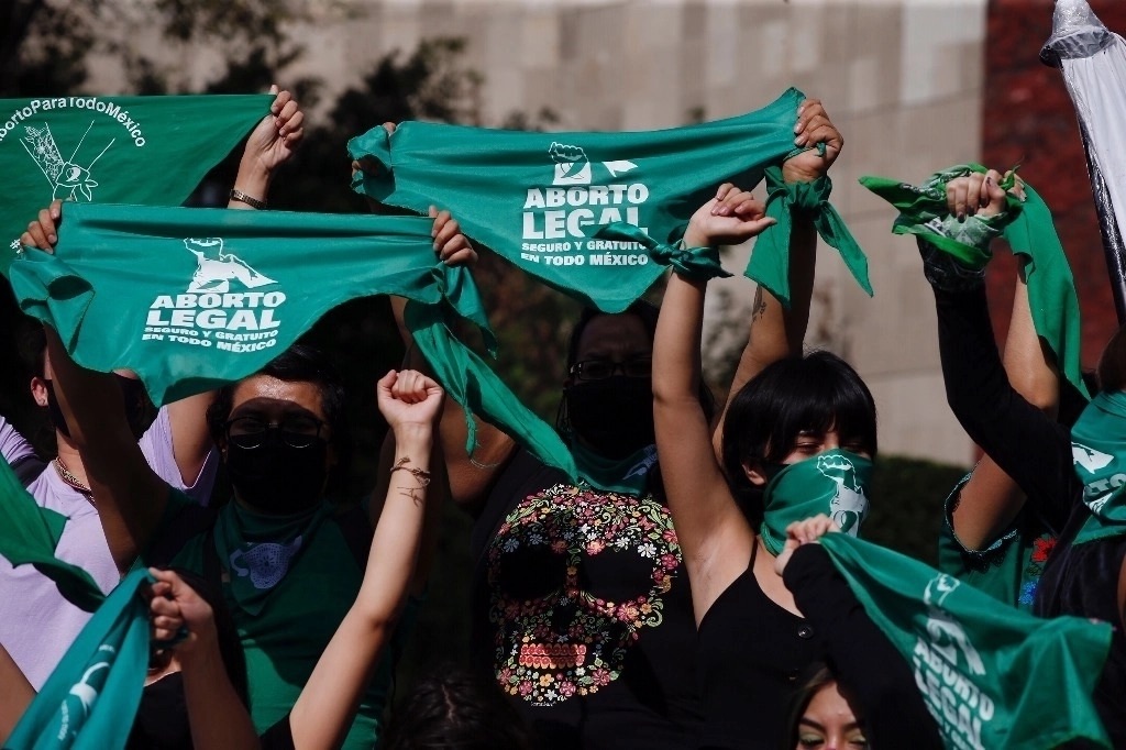 Buscan eliminar por completo el delito de aborto en la CDMX