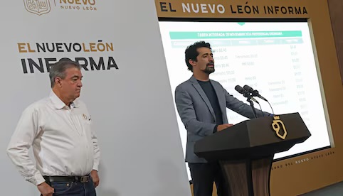 Gobierno de Nuevo León garantiza tarifas de transporte sin aumento y mejores beneficios para usuarios