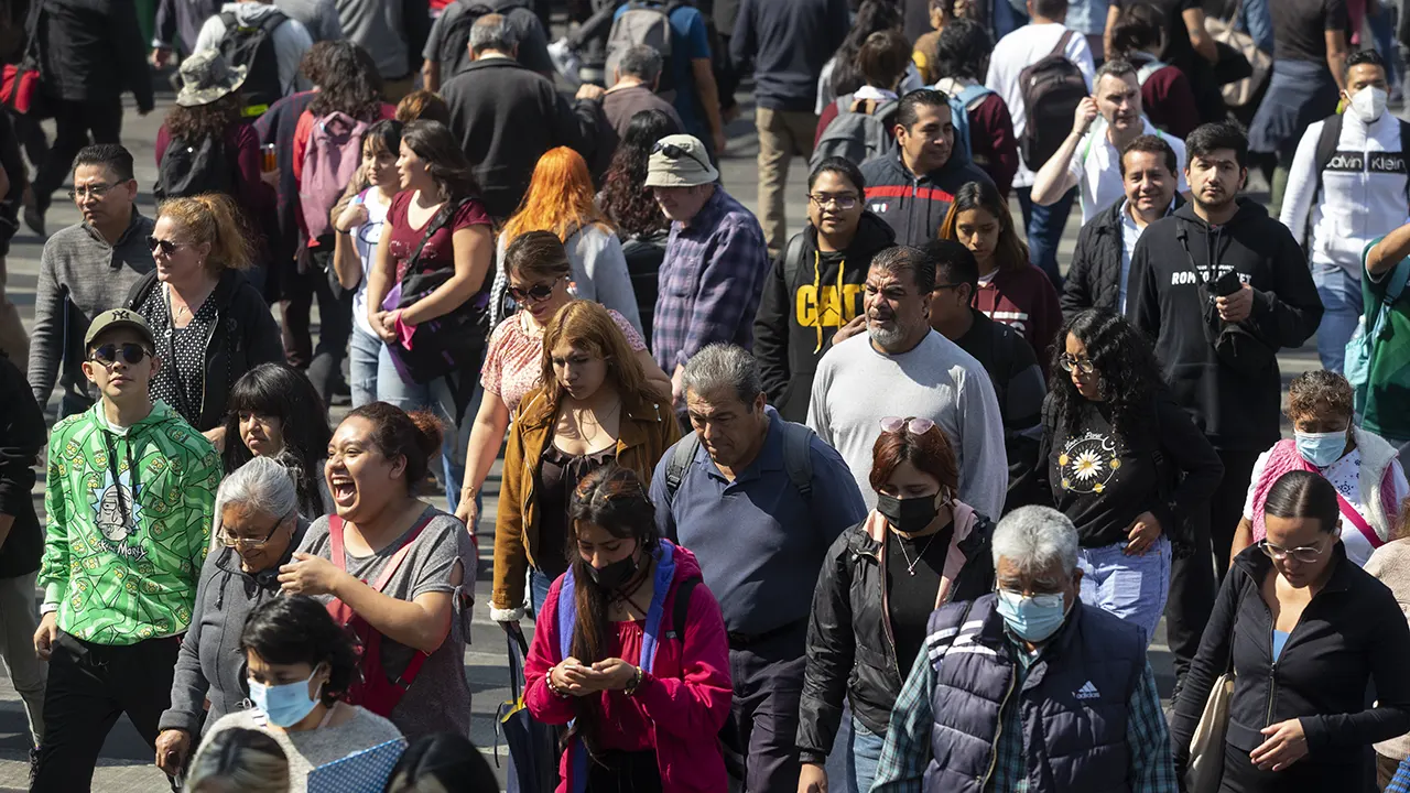 Coparmex sugiere aumentar salario mínimo a 12,500 pesos para cubrir necesidades básicas