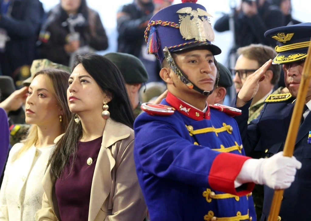 Ecuador designa a Sariha Moya como vicepresidenta interina tras suspensión de Verónica Abad