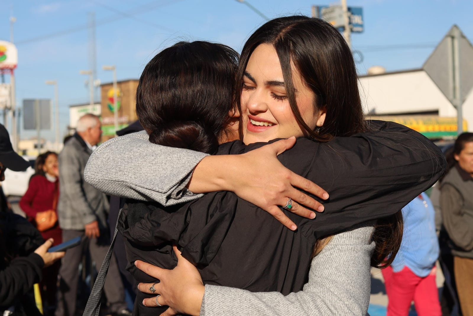 “El PRIAN entregó un edificio vacío, la 4T construyó el mejor hospital del norte del país en Ciudad Juárez: Andrea Chávez