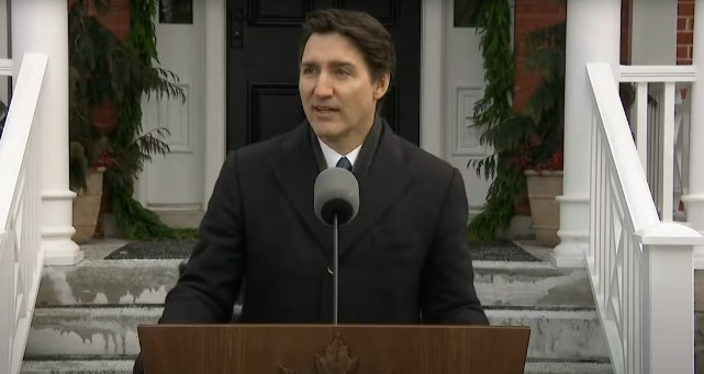 El Primer Ministro Justin Trudeau anuncia su salida del cargo en medio de una crisis política