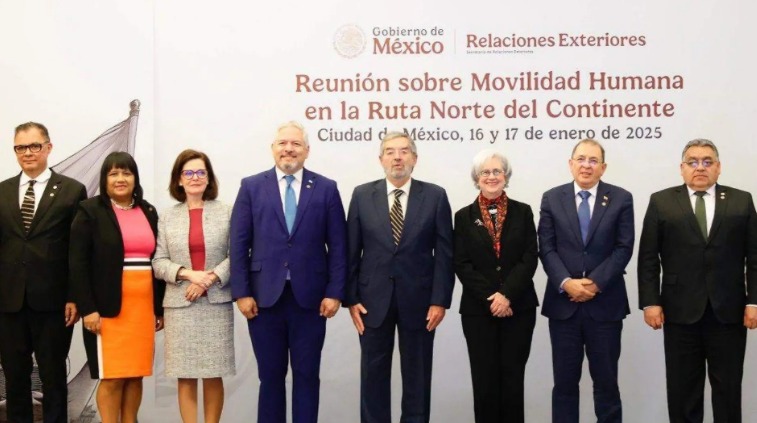 México coordina esfuerzos internacionales para defender a migrantes ante plan de deportación de EU