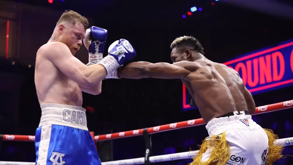 Canelo se harta de rivales que solo aguantan: “Odio a ese tipo de peleadores”